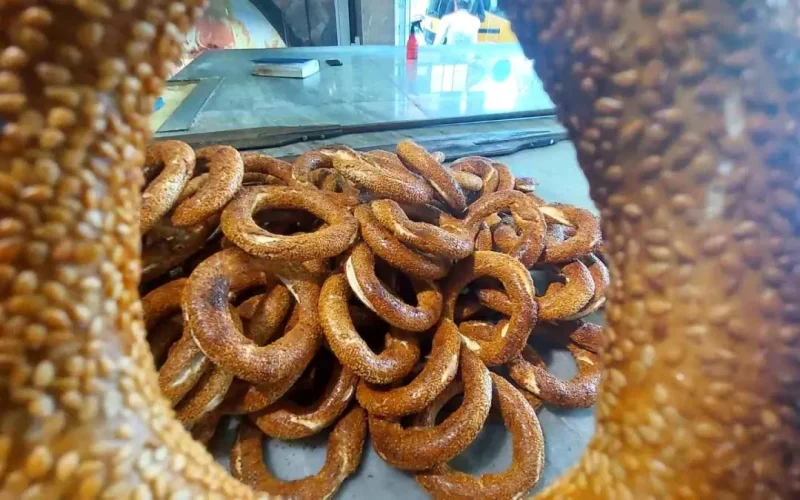 samsun-da-simide-zam-85-gram-simit-7-5-tl-old-16196221_amp samsun-da-simide-zam-85-gram-simit-7-5-tl-old-16196221_amp